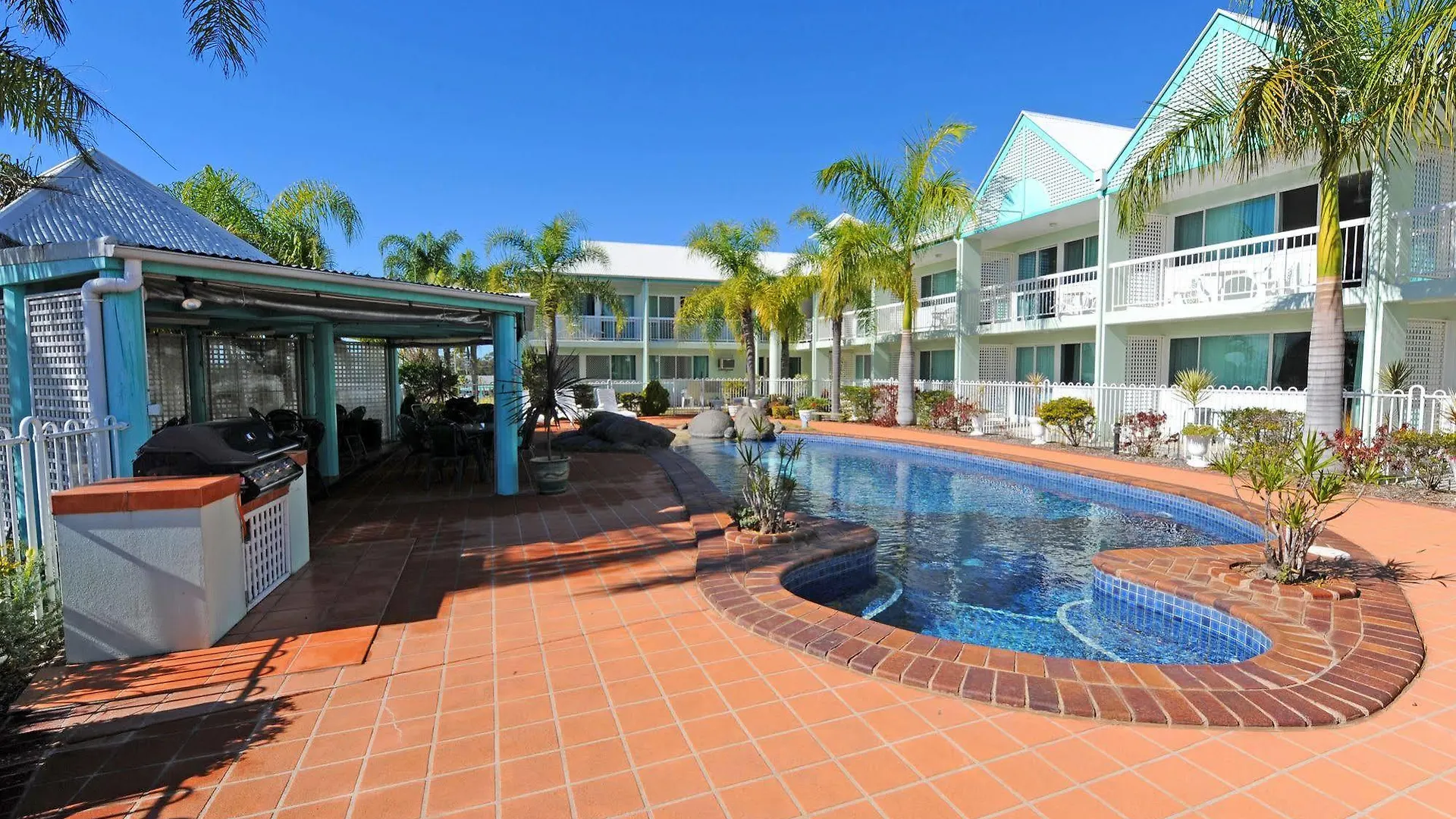 Reef Adventureland Motel Tannum Sands